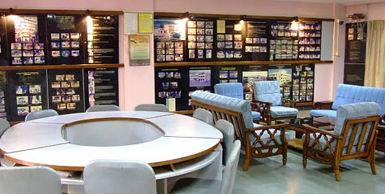Cafeteria - Image 1
