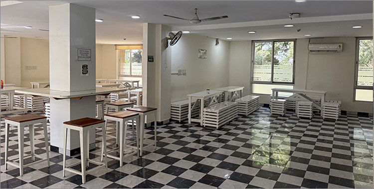 Cafeteria - Image 1